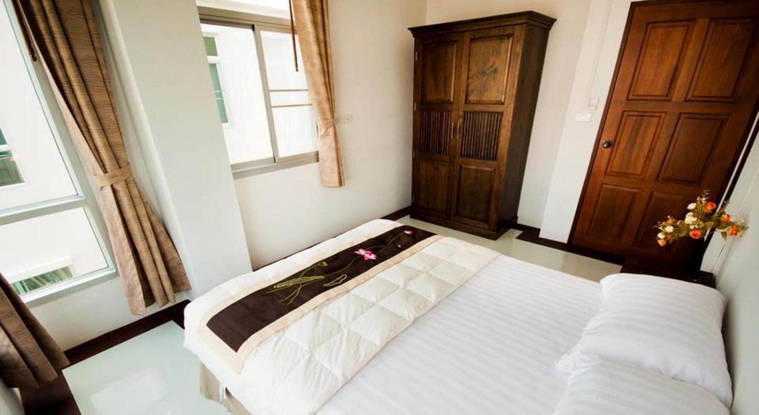 Suite, Double Bed