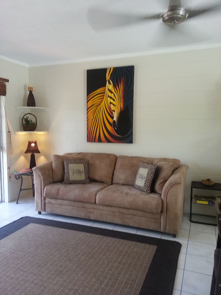 CLIFTON SANDS HOLIDAY APARTMENTS 31/49