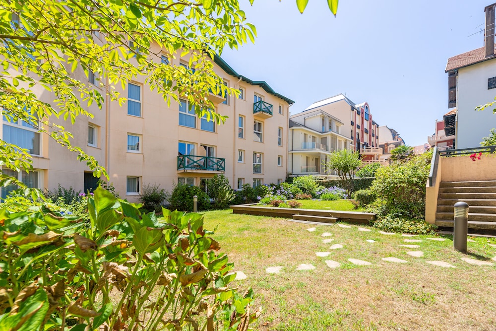 Pierre And Vacances Premium Residence Haguna Formerly Pierre And Vancances Residence Haguna 62/68
