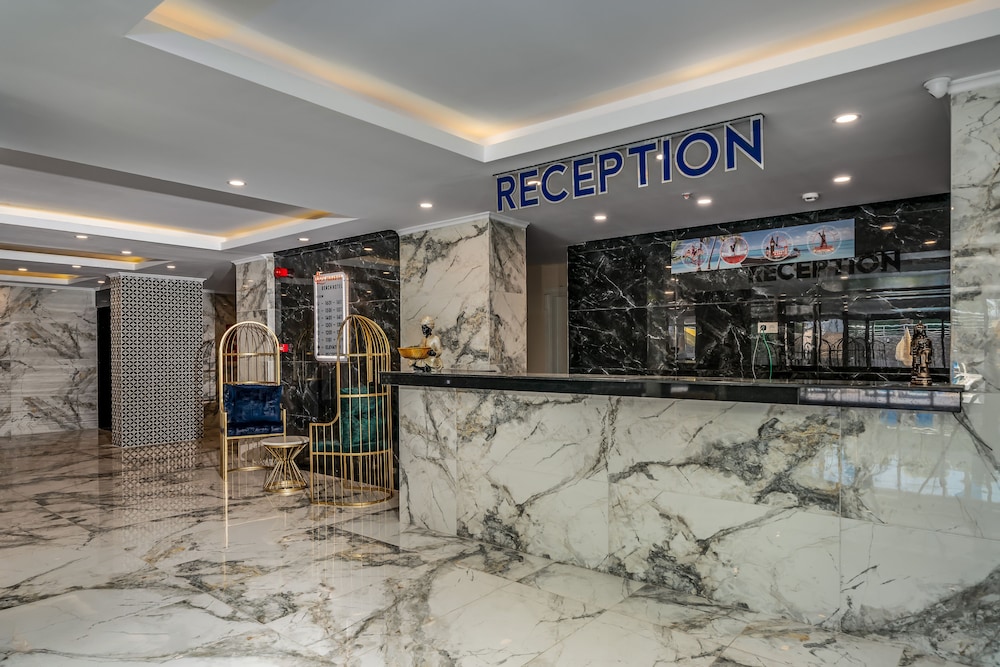 Arsi Paradise Beach Hotel 11/36
