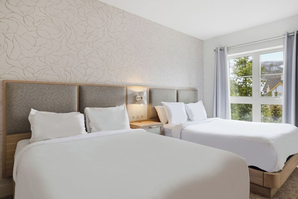 Blue Mountain Resort Mosaic Suites 12/50
