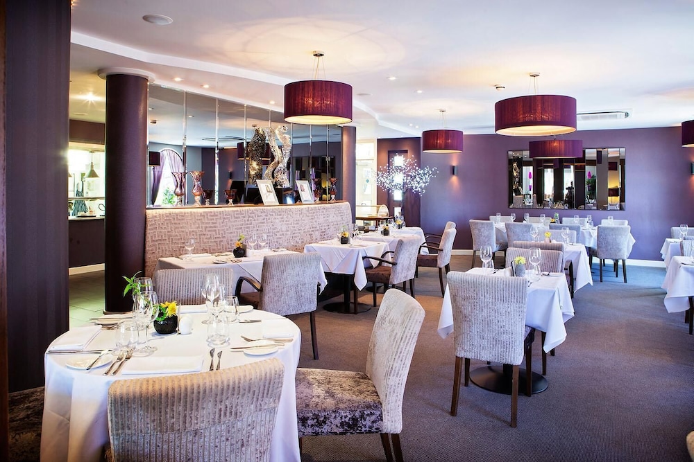 315 Bar And Restaurant 17/25