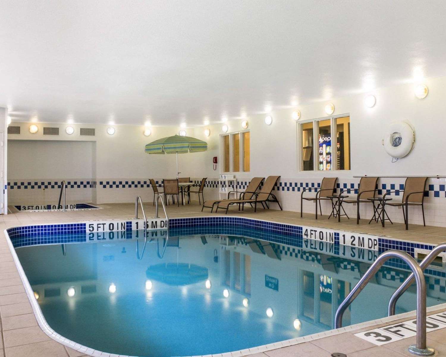 Travelodge by Wyndham Fargo 7/16