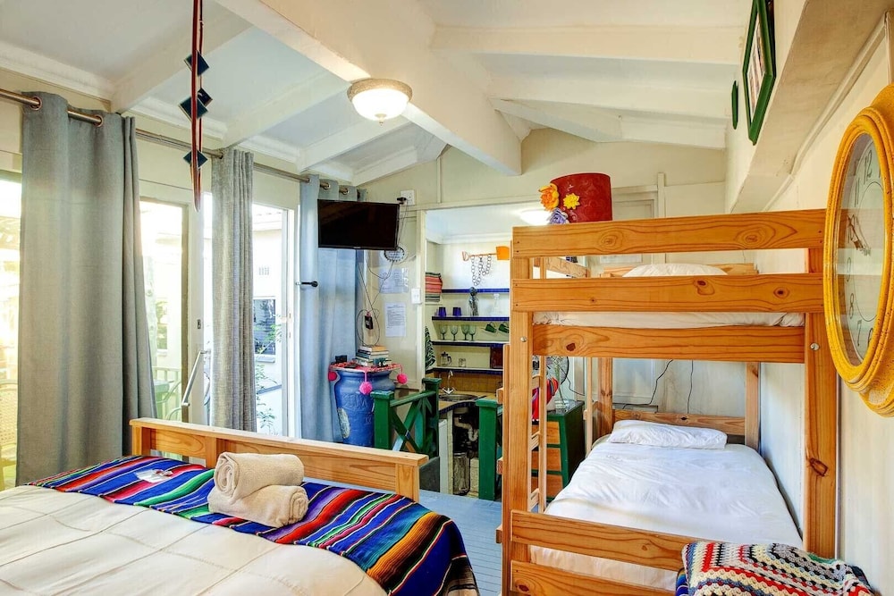 Strand Guesthouse - Hostel 10/33