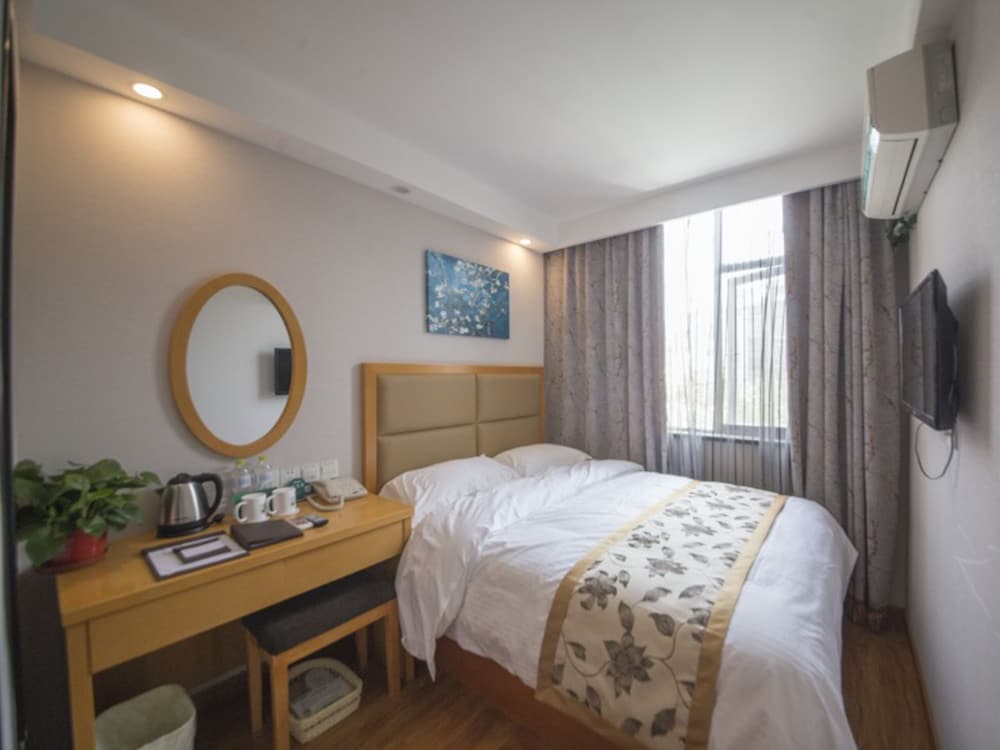 GREENTREE INN XUZHOU WESTERN 3RD RING ROAD XIYUAN EXPRESS HOTEL 43/56