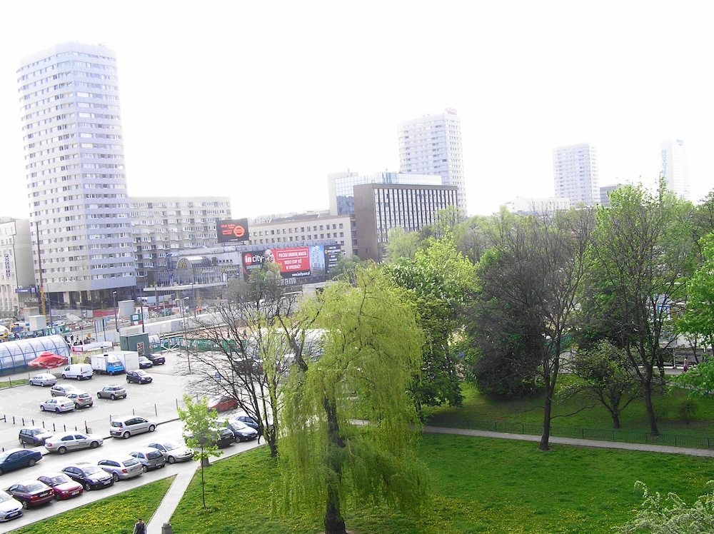 Hosapartments City Center 44/48