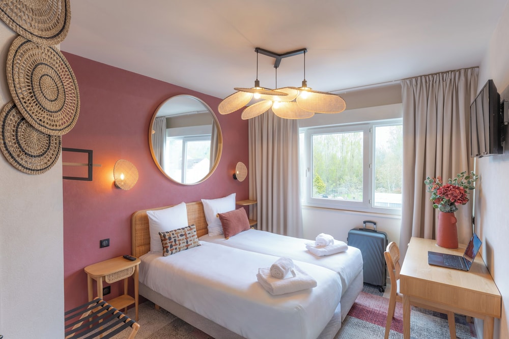 Brit Hotel Bourges L Olympia 27/54