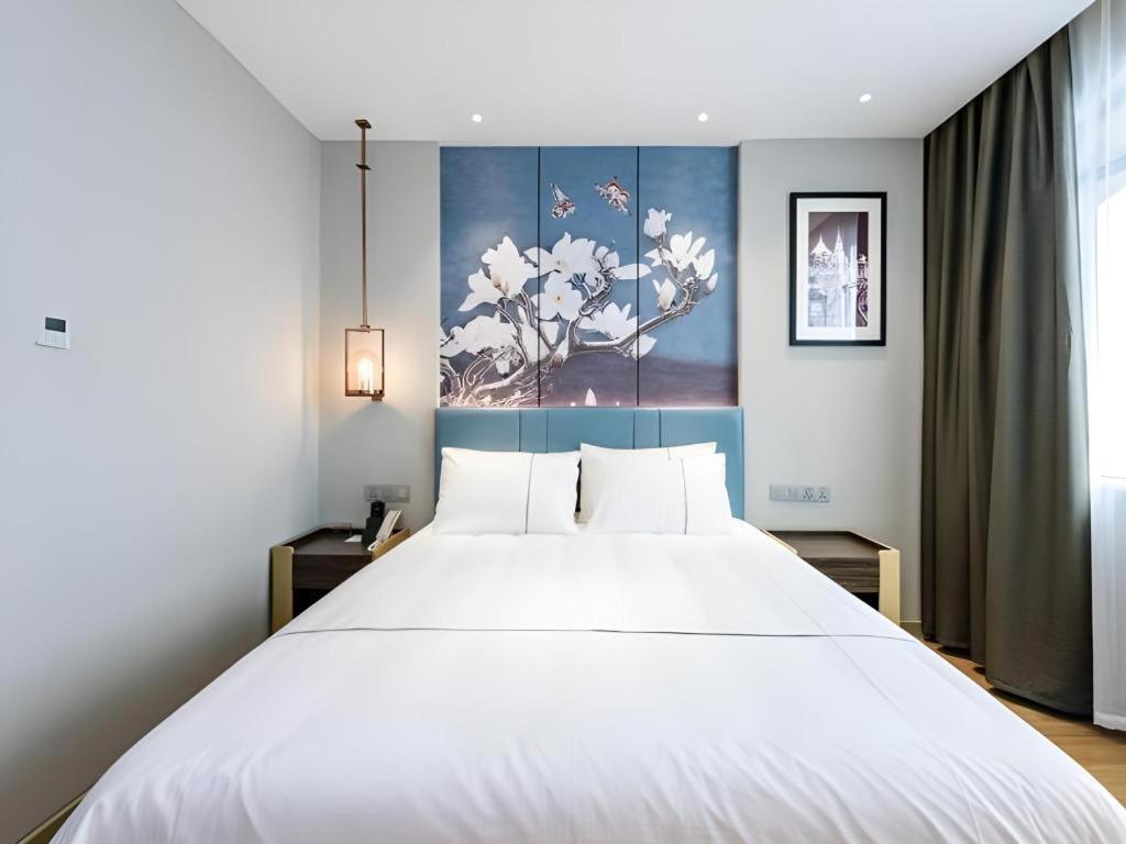 Magnotel Hotel (Dongxing Guomen Port) 15/50