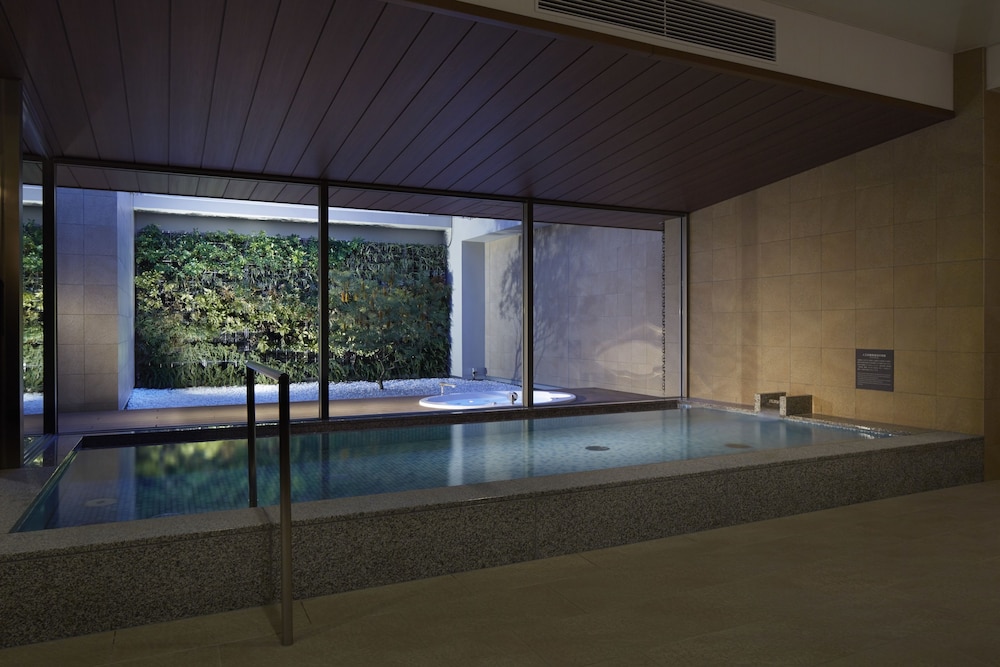Mitsui Garden Hotel Osaka Premier 36/60