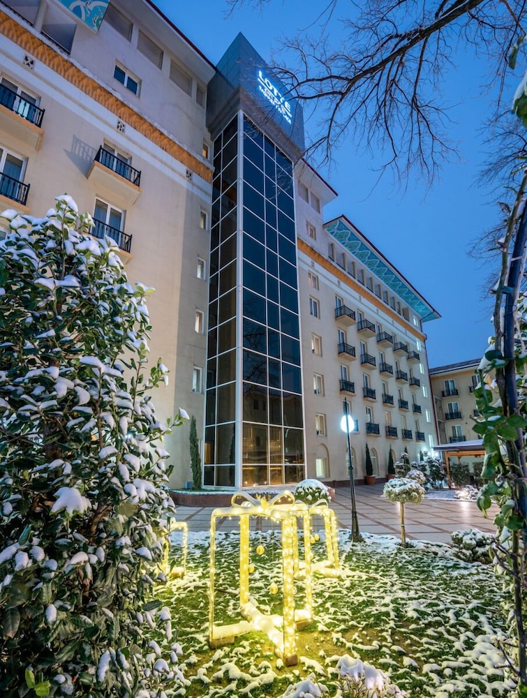Lotte City Hotel Tashkent Palace 5/64