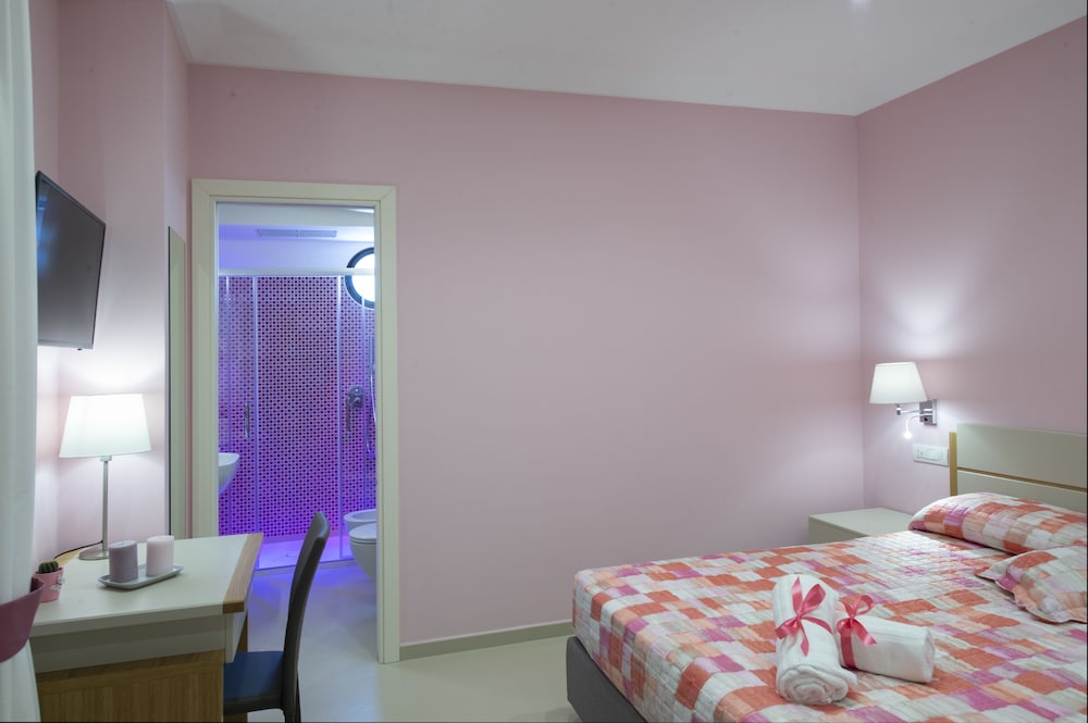 Villa Paradise Resort 7/50
