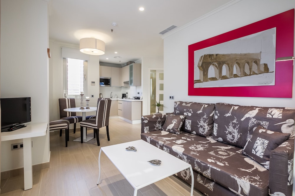 Welldone Cathedral Suites 34/50
