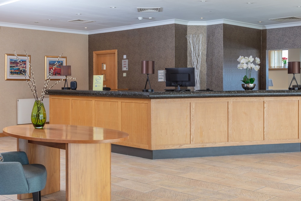 Hampshire Court Hotel & Spa 10/65