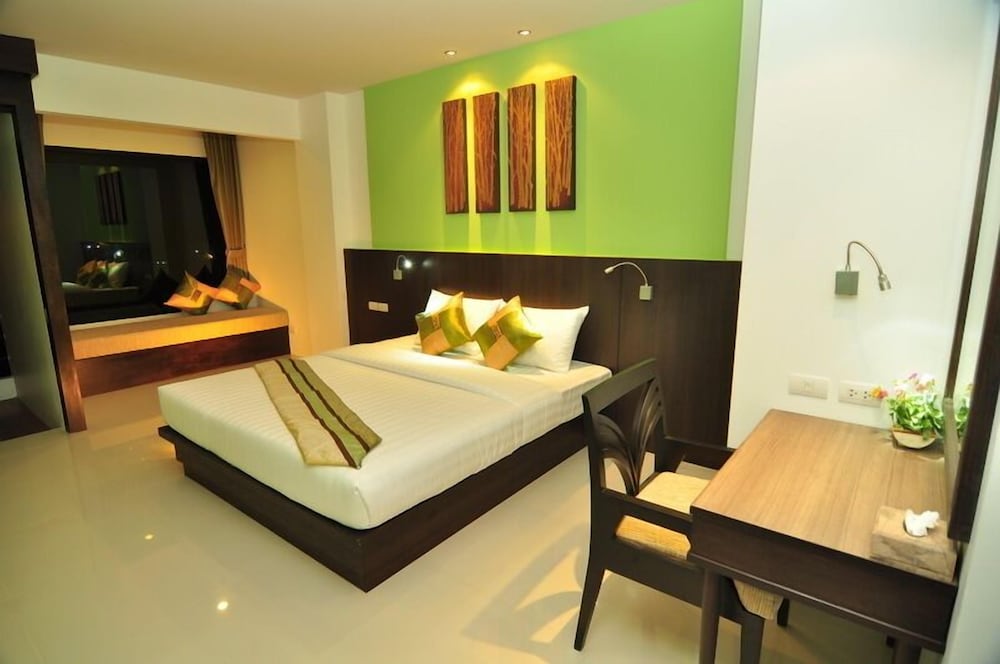 The Blueco Hotel 30/64