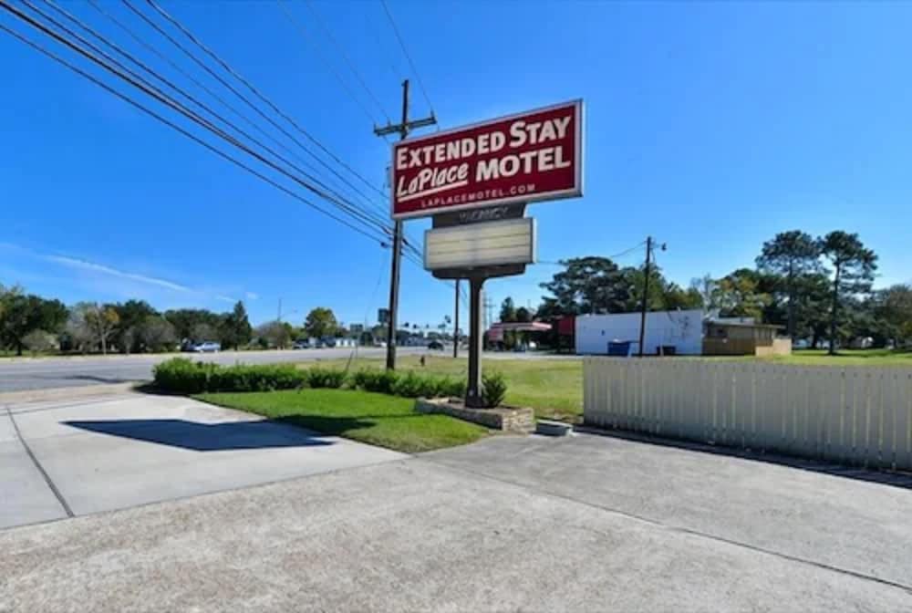 LaPlace Motel 4/30