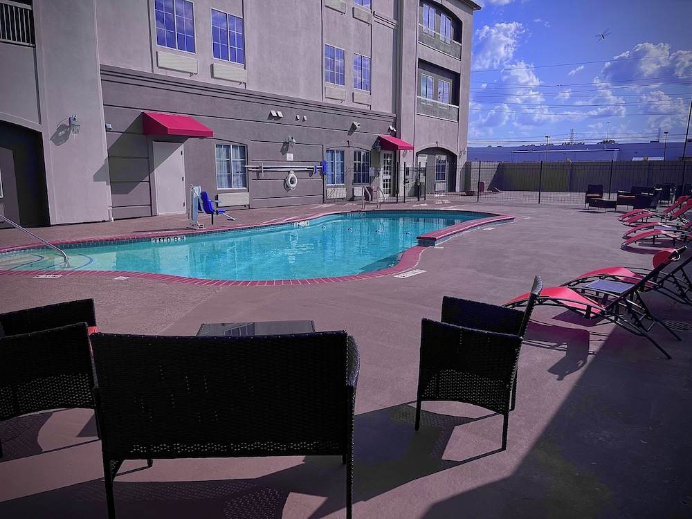 Sonesta Essential Hotel Houston-I-45 Spring 2/47