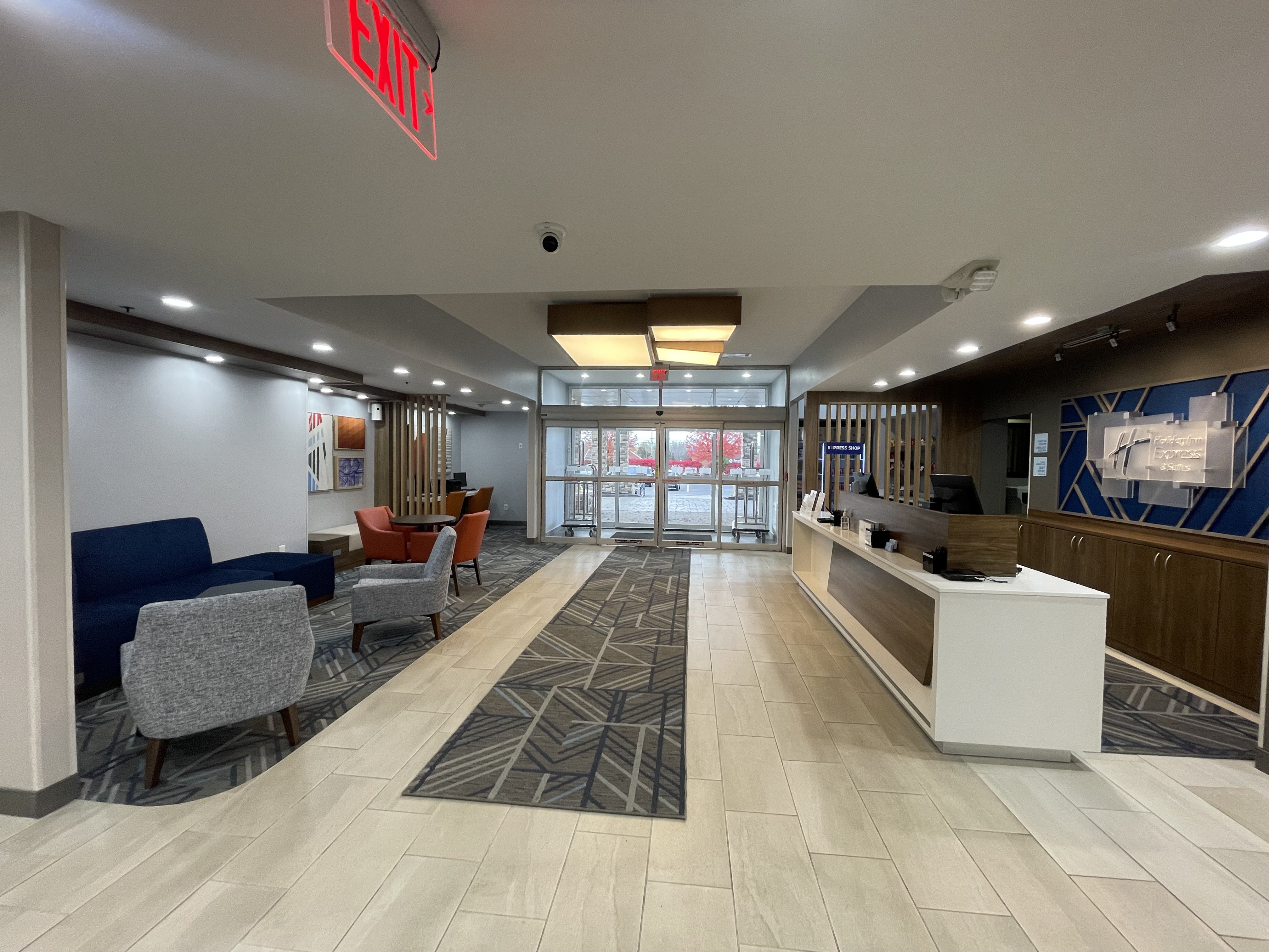 Holiday Inn Express Hotel And Suites Waterford 34/47