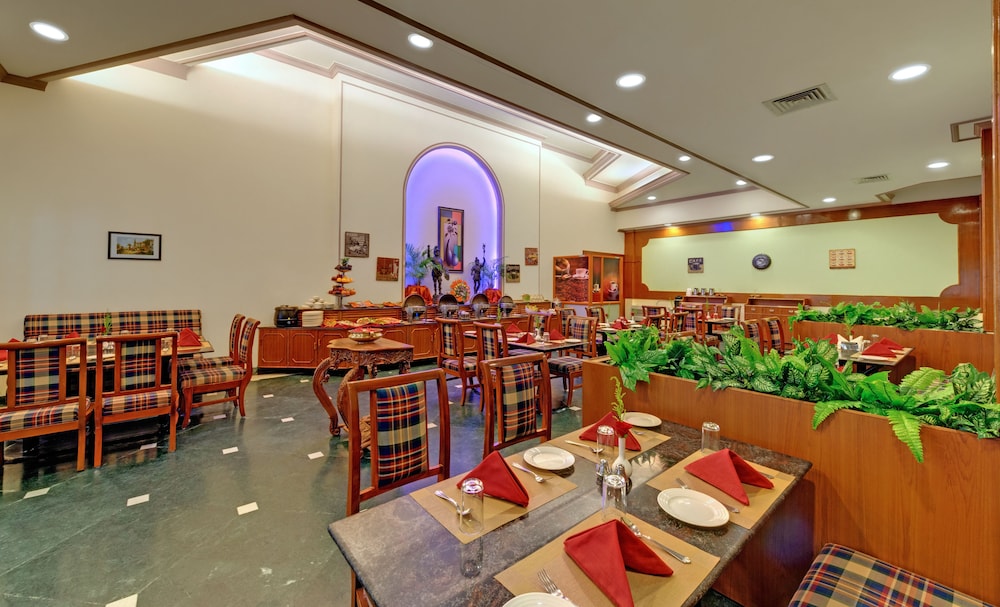 SRM HOTEL 21/41