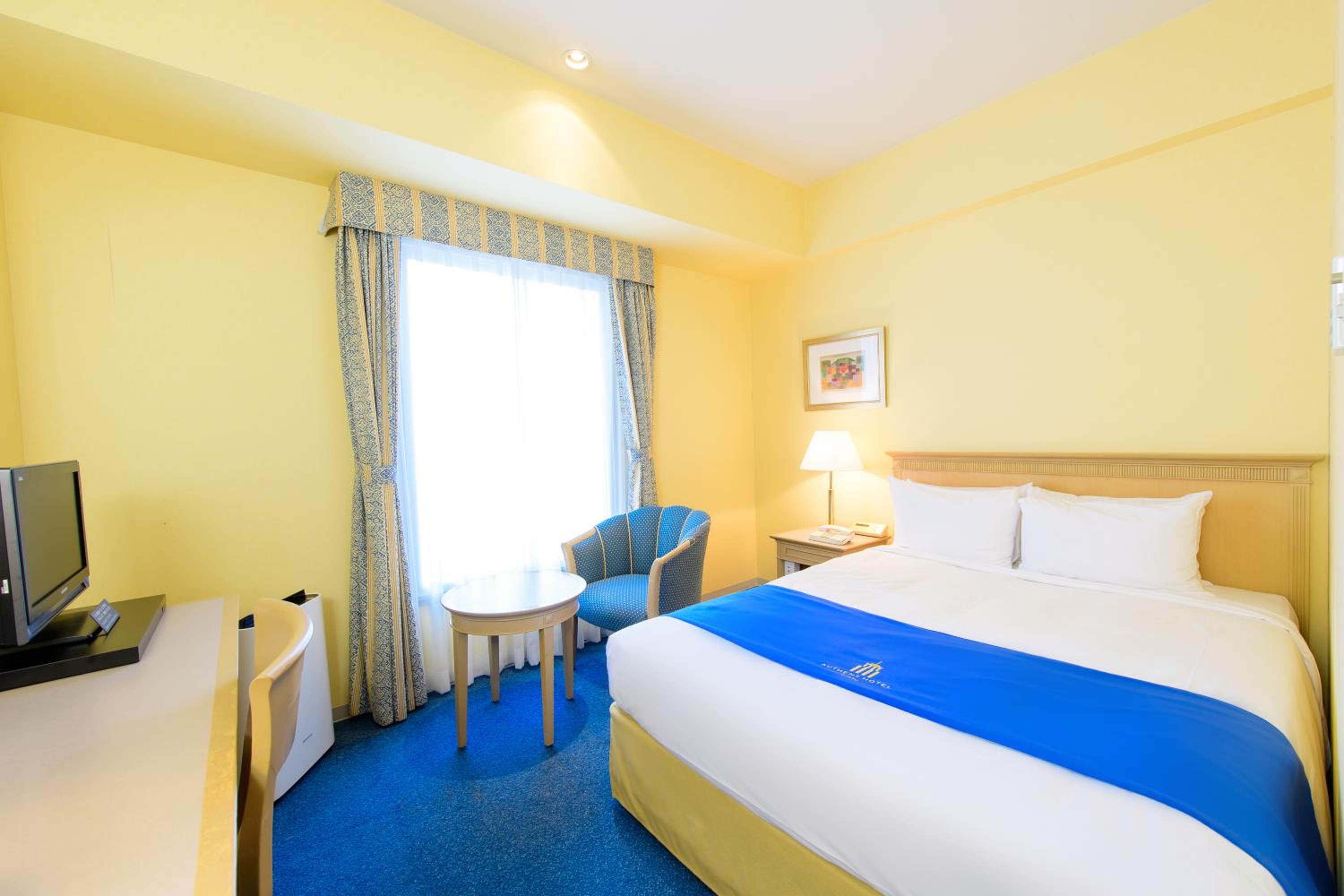 Room, Single, Semi Double Bed