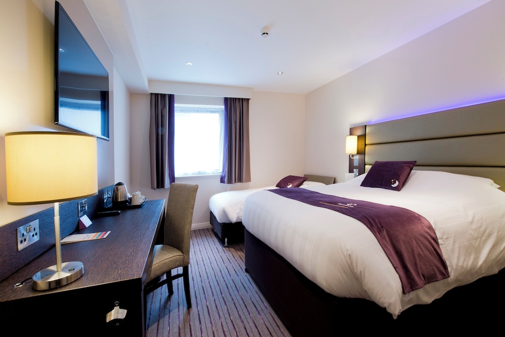 Premier Inn Bristol City Centre Lewins Mead 13/54
