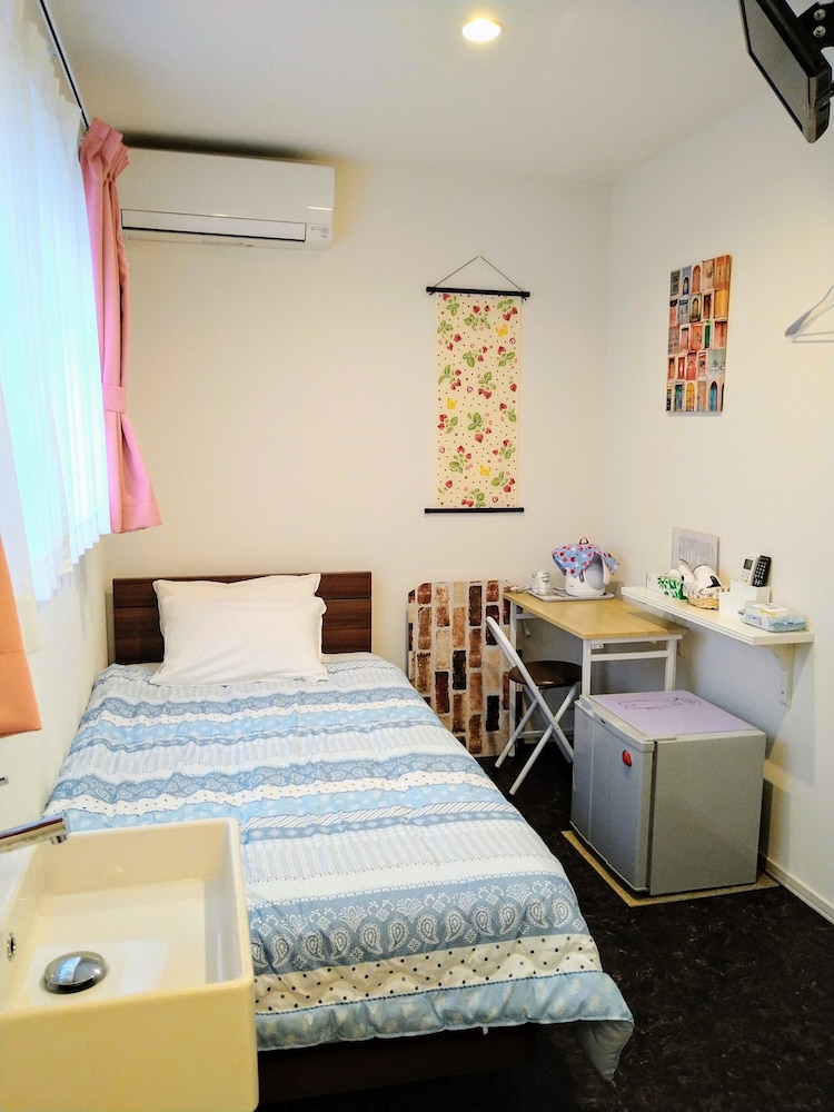 Tokyo stay Hut SARI 8/29