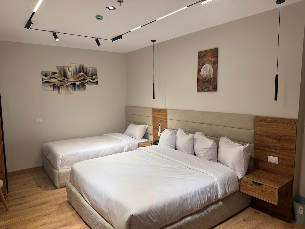 Palacio Pyramids Hotel 14/80