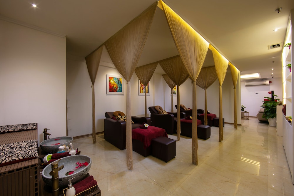 Sunline Paon Hotel 40/50