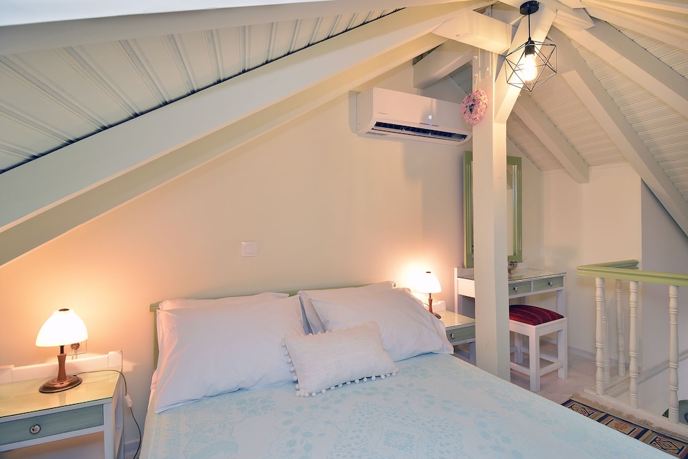 JUNIOR SUITE, DOUBLE BED