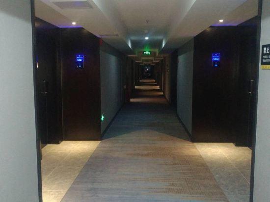 Xinshenghao Hotel 35/37