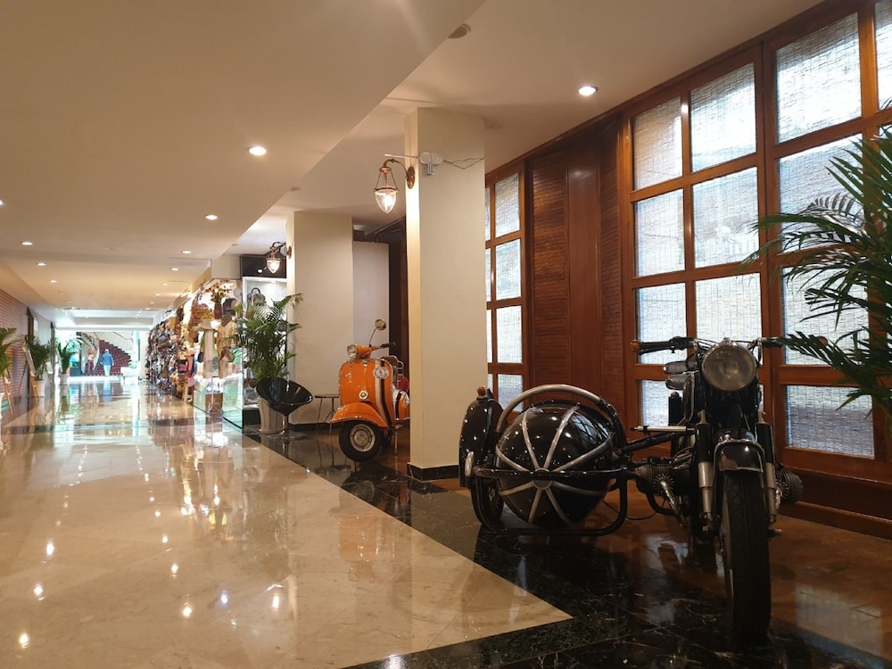 Ramana Hotel Saigon 10/68