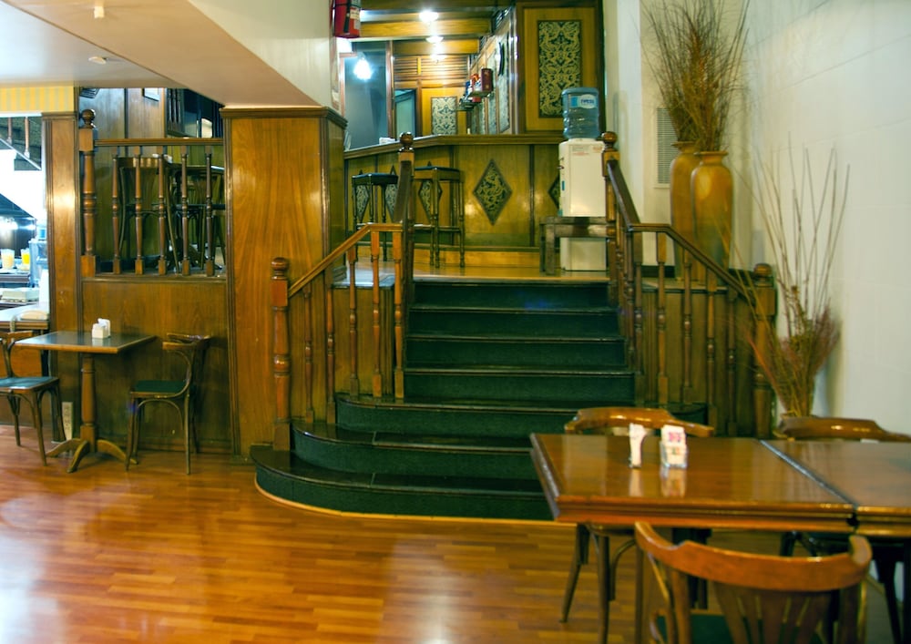 ESMERALDA PALACE HOTEL 29/33