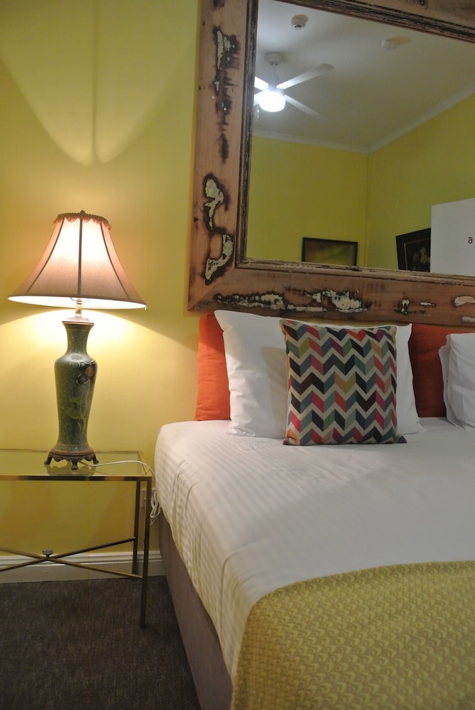 Vine Valley Inn 11/36