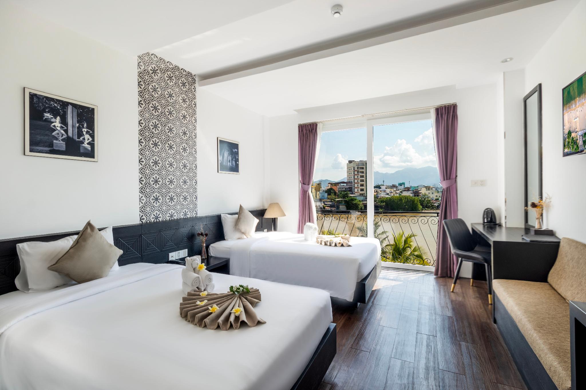 Semi Room, Deluxe, 2 Semi Double Beds