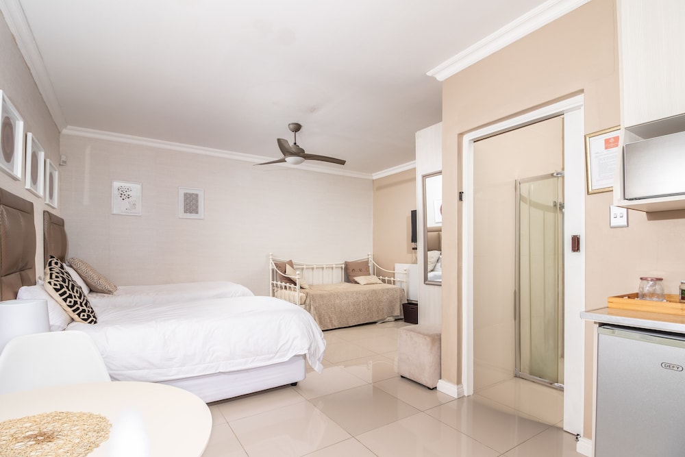 Cashmere Suites 14/50