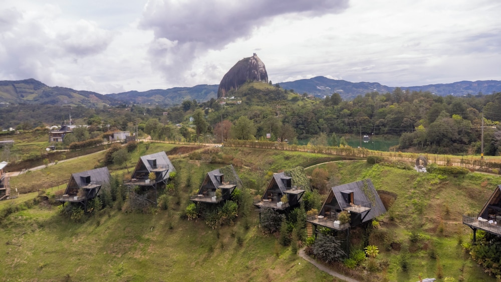 Gretel Chalets Suizos 42/50