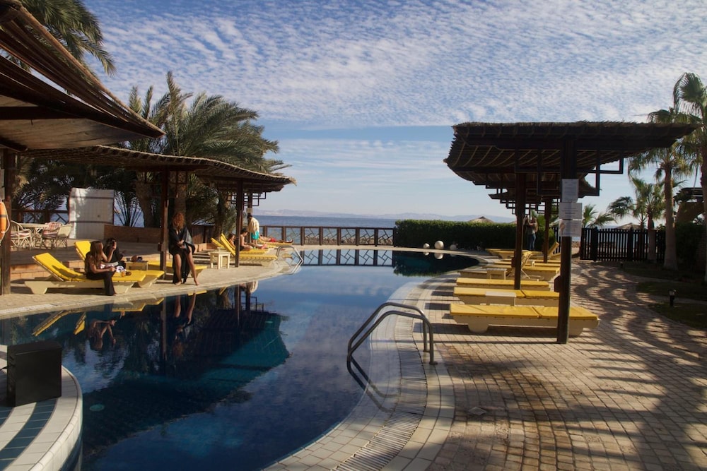 Nesima Resort 45/50