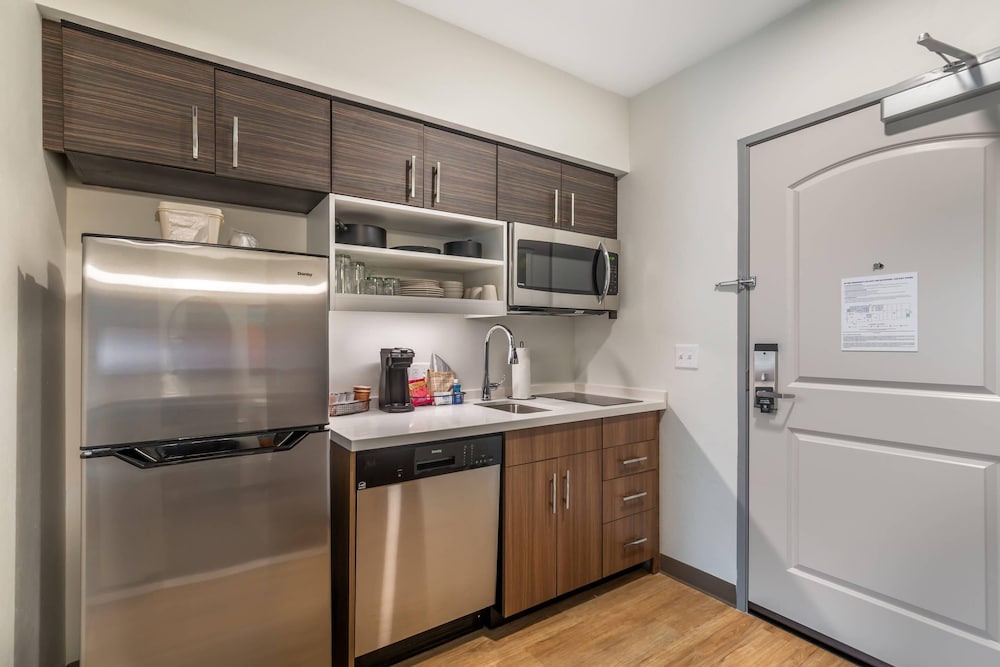 MainStay Suites Fort Myers East I-75 15/52