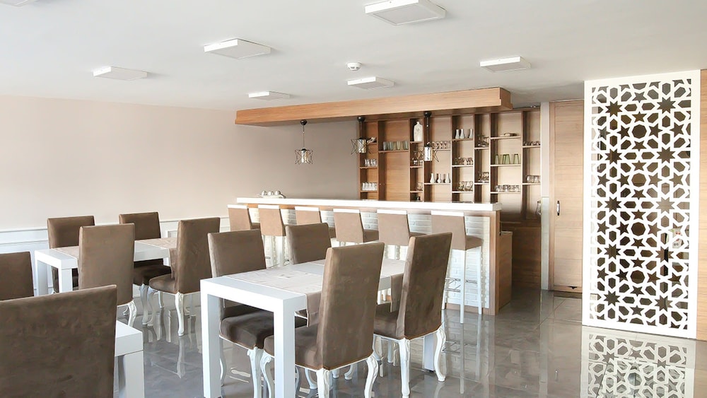 Start Otel 42/57