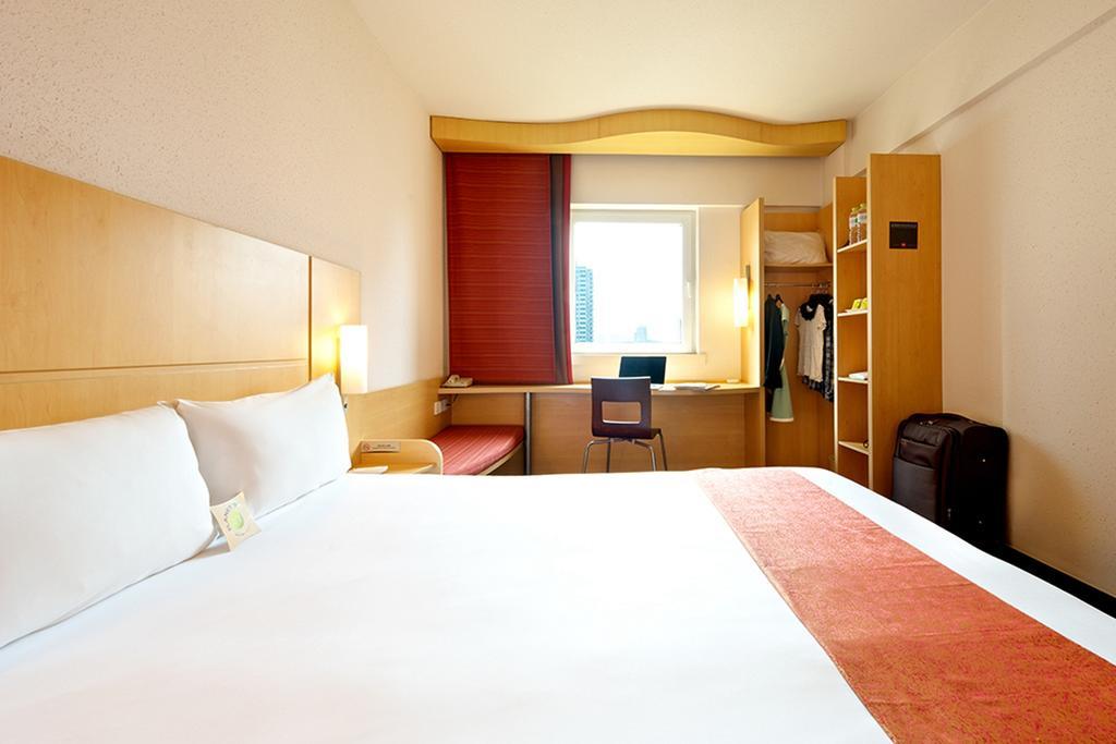IBIS BEIJING DONGDAQIAO 15/50