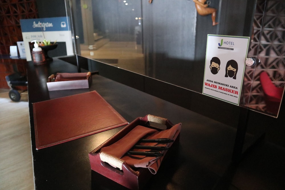 J Hotel Kuta 15/47
