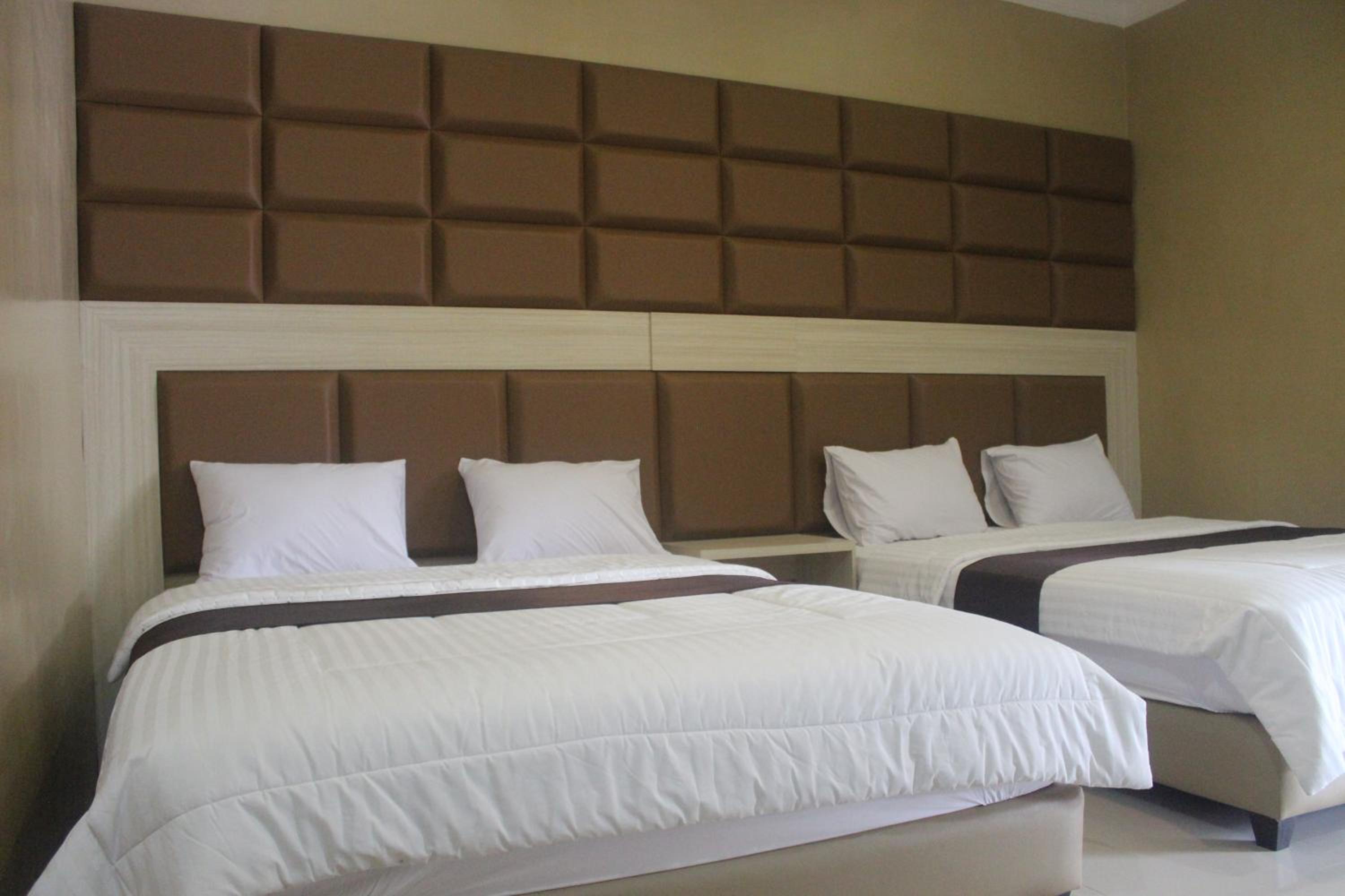 Cyka Raya Hotel 18/41