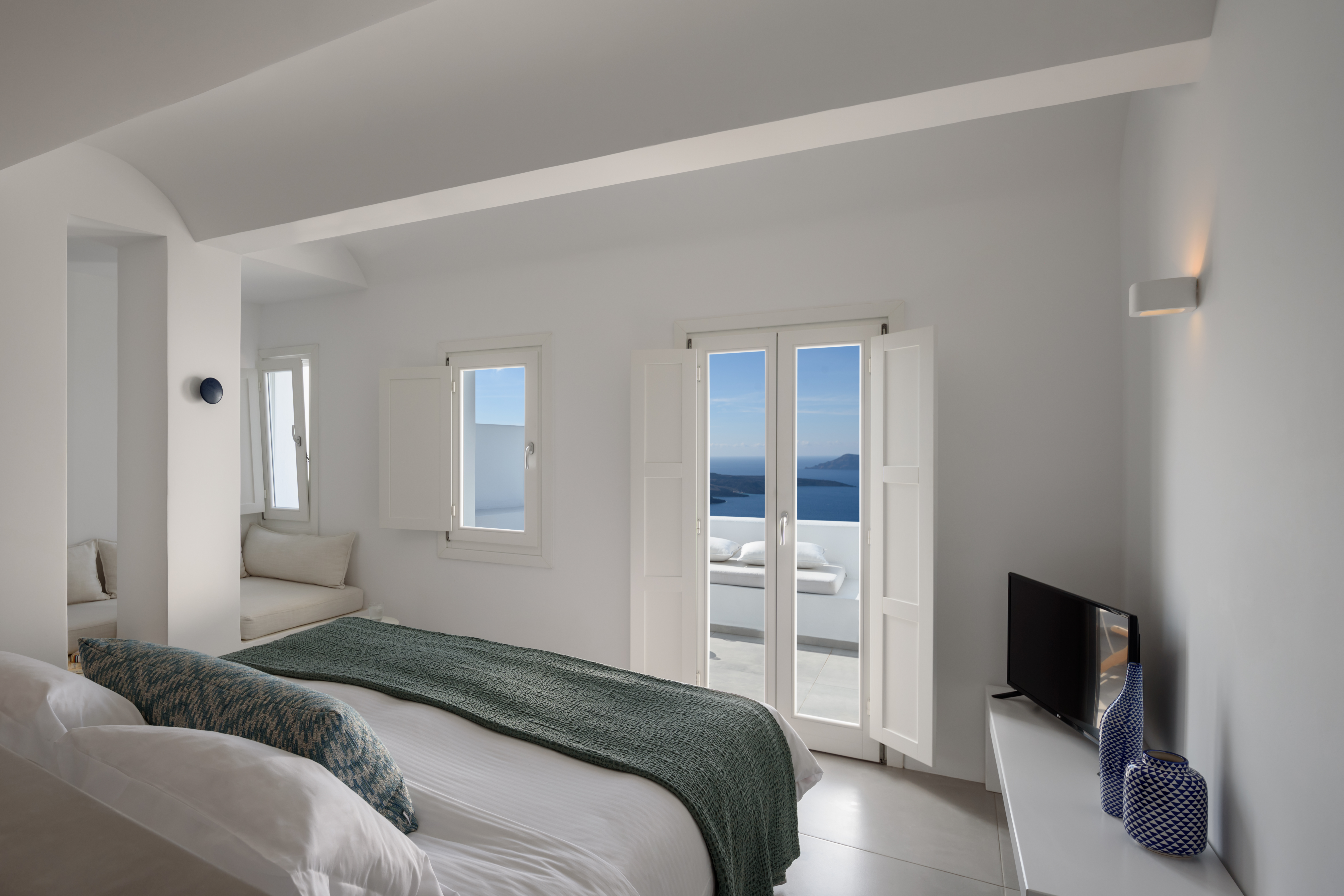 Superior, Suite, Caldera View, Balcony