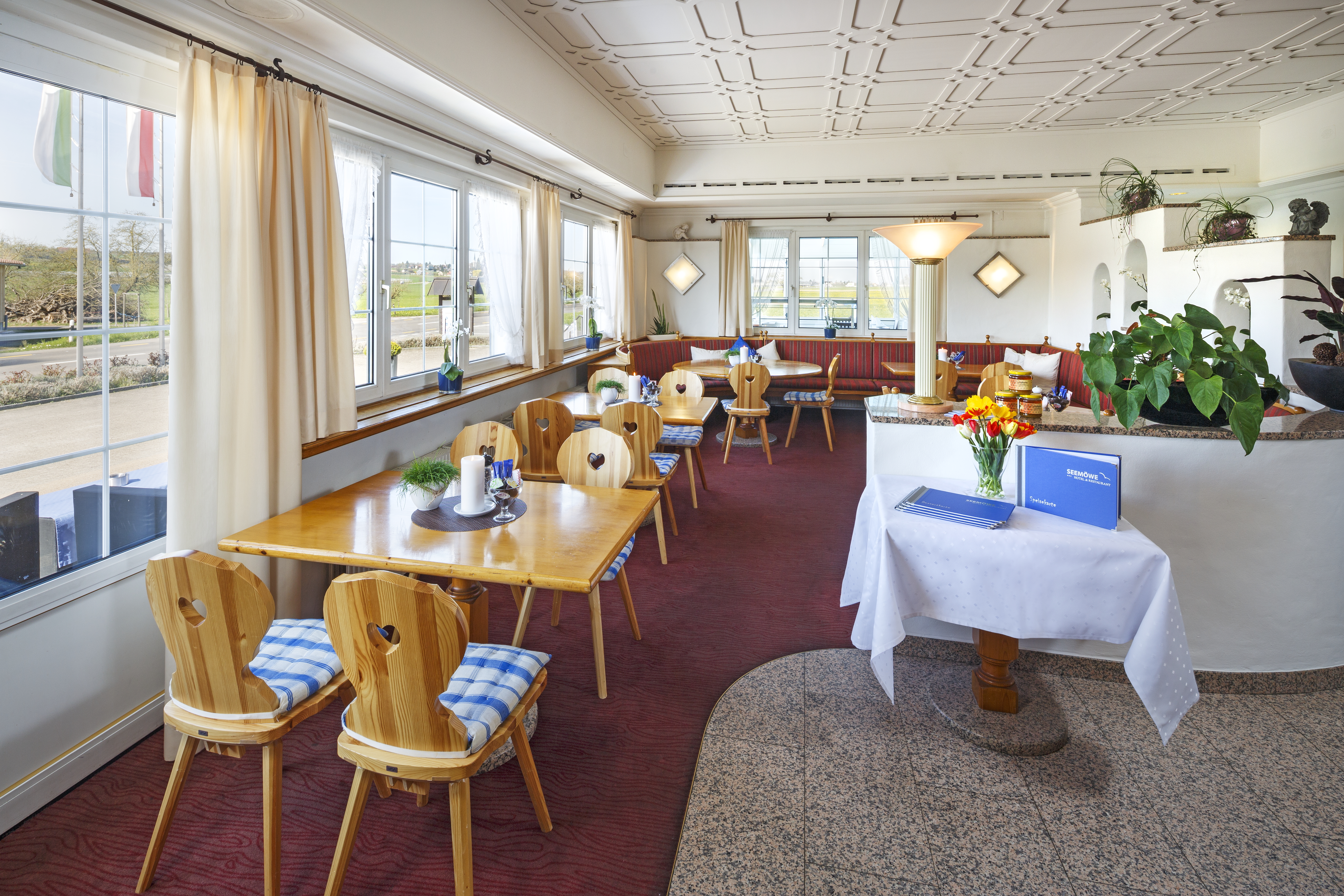SEEMOWE SWISS QUALITY HOTEL 45/56