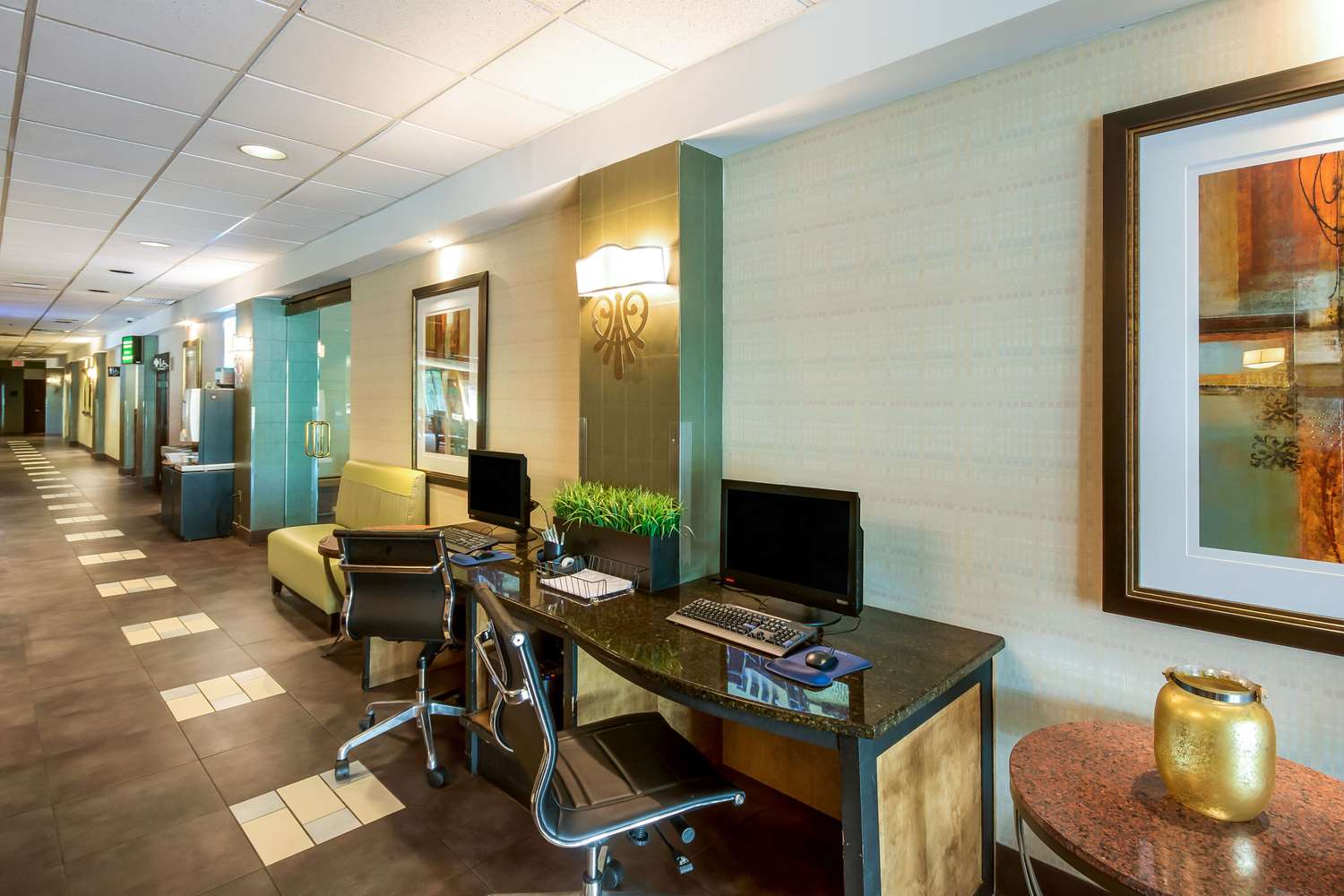 Chester Hotel & Conference Center 41/50