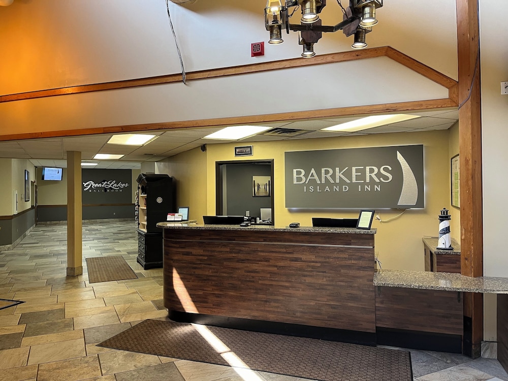 Barkers Island Inn Resort 4/48