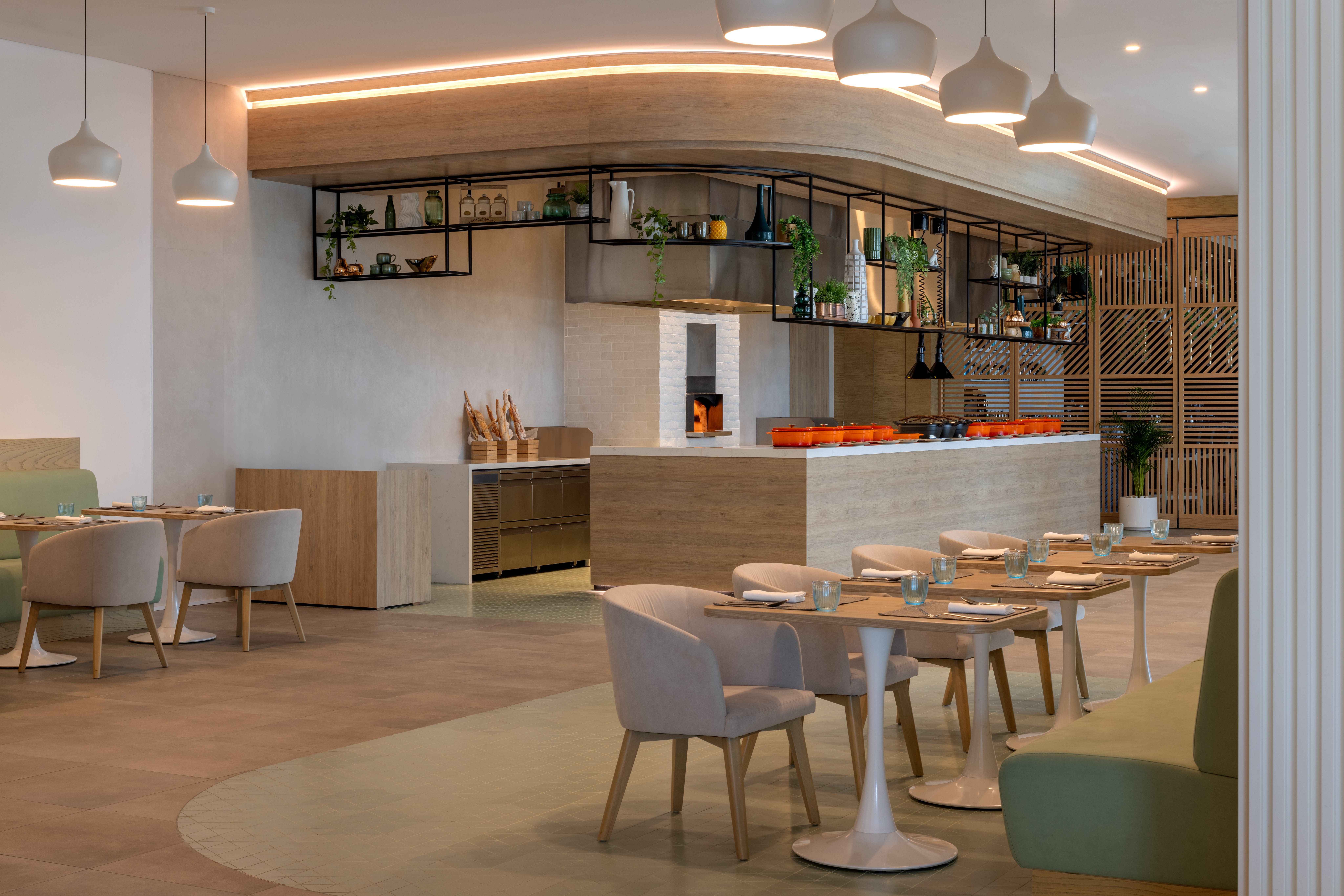 Staybridge Suites Dubai Business Bay 39/53