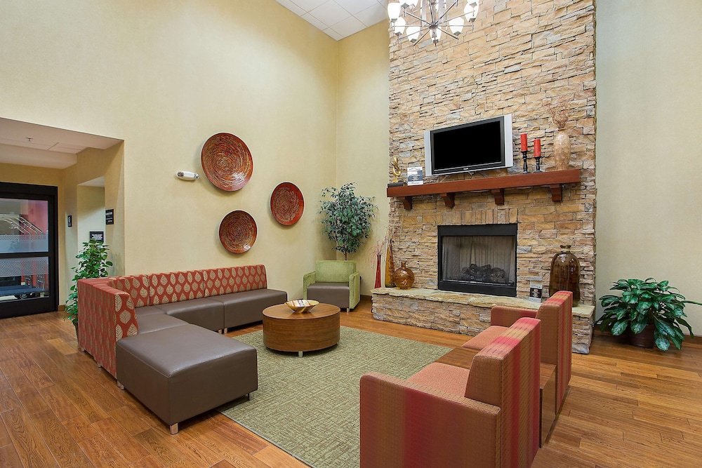 Hampton Inn Knoxville West At Cedar Bluff 32/50