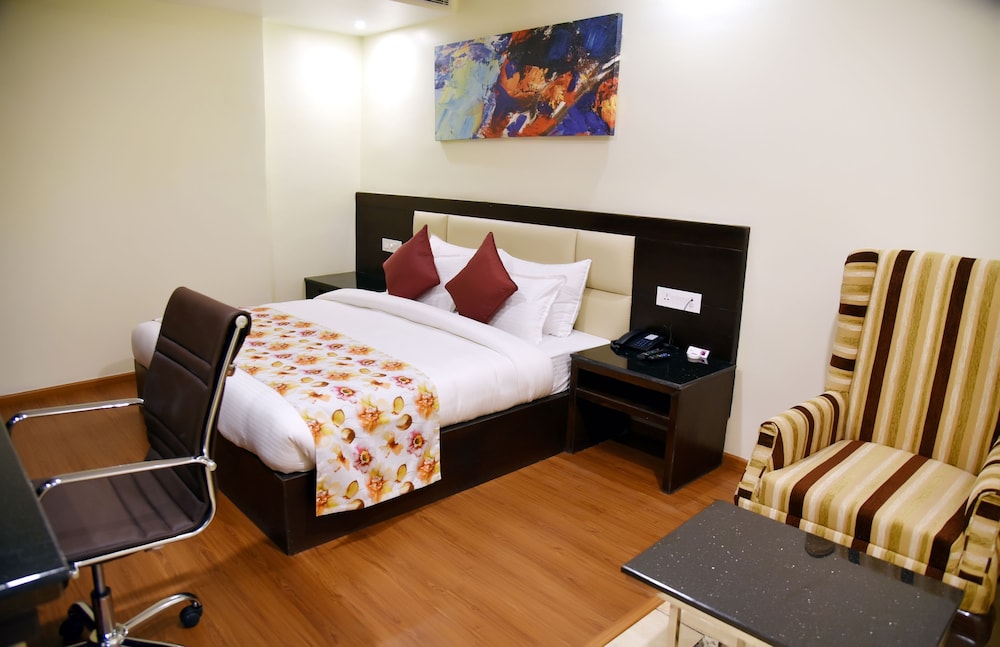 Clarks Inn Suites Katra 16/50