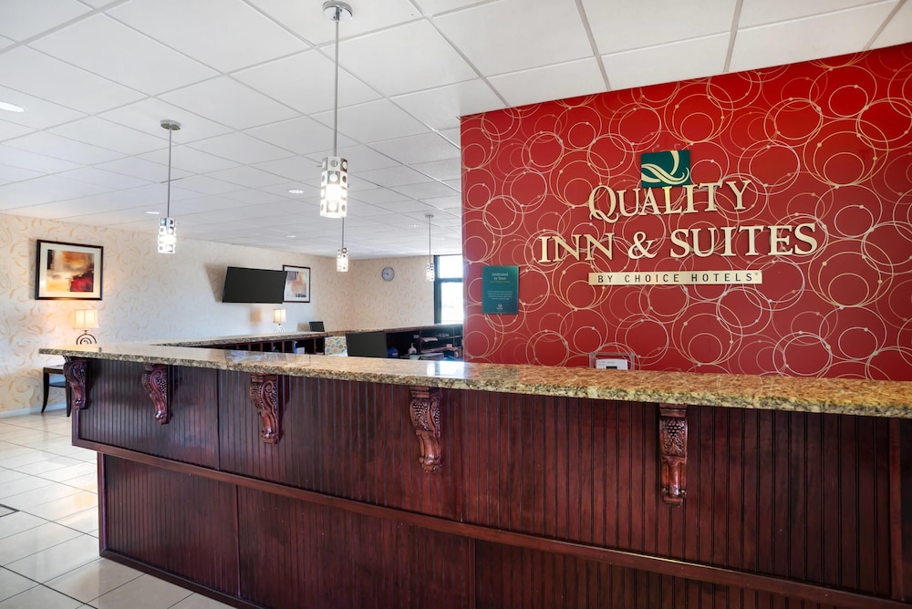Quality Inn & Suites near Lake Eufaula 3/41