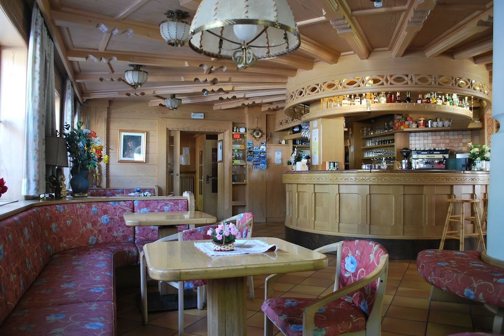Rododendro Hotel 55/62